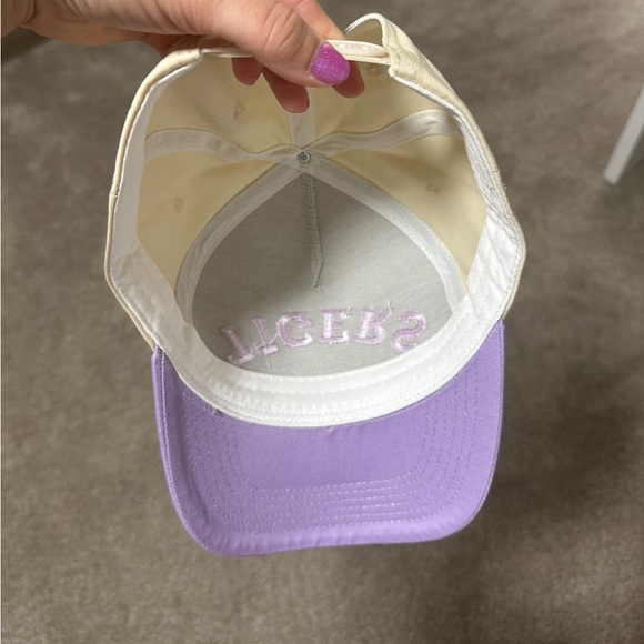 Clemson Tiger SnapBack Hat - Picture 5 of 5